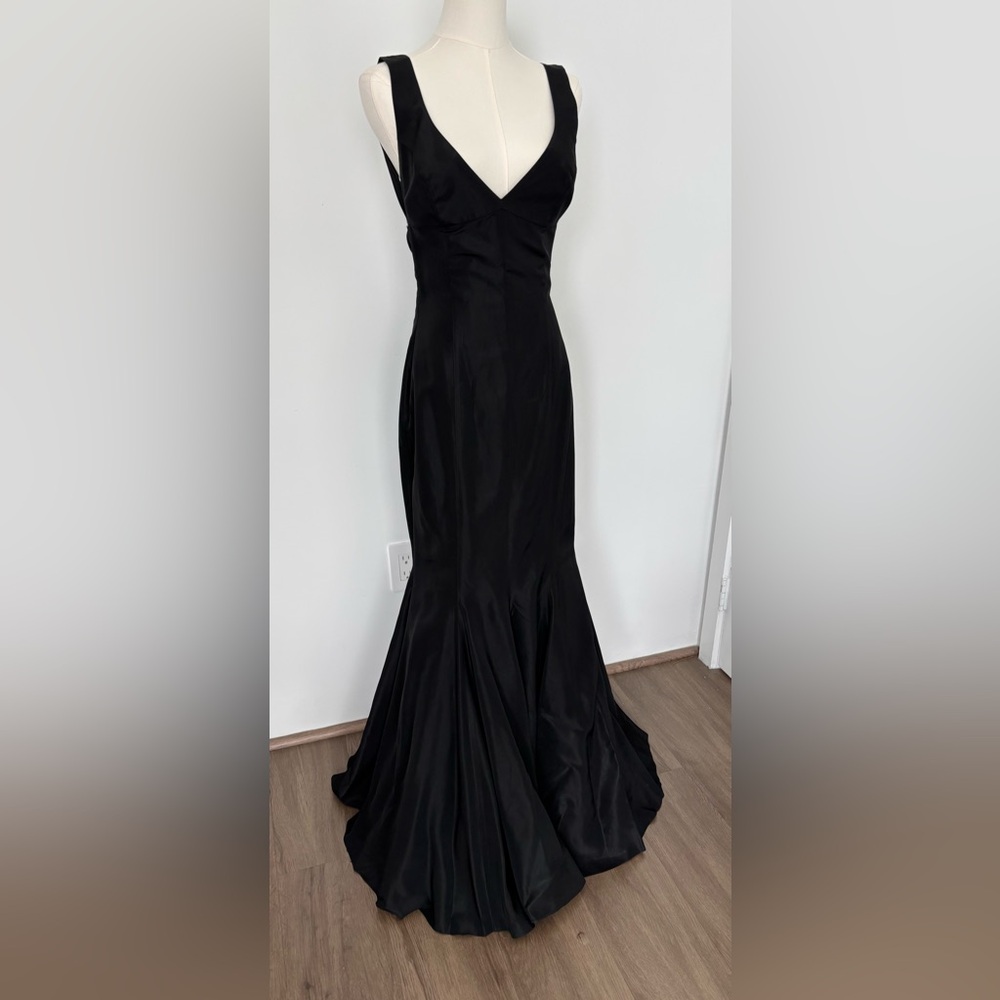 Elegant ballgown/ Prom  , Black dress  Razvan Ciobanu